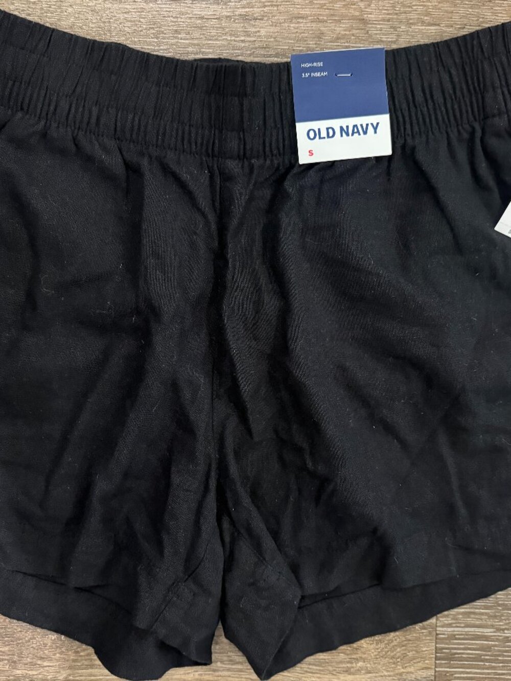 Old Navy linen-blend shorts